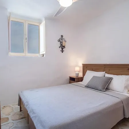 Venus Apartment Moni Christou Dasous